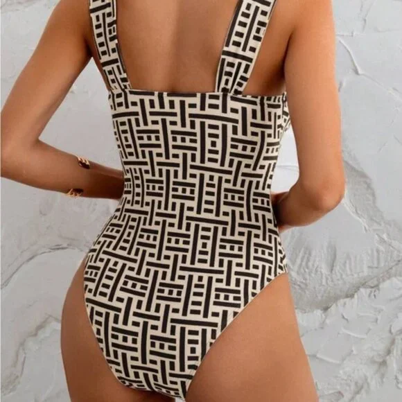 Geometric Patterned One-Piece Swimsuit - Picture 3 of 16